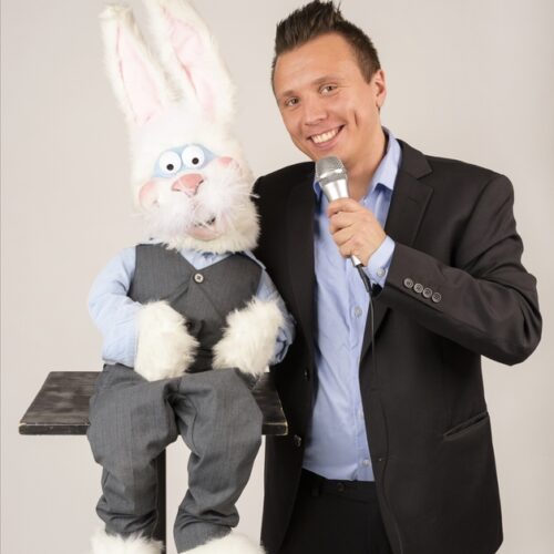 Erik Mogeno
